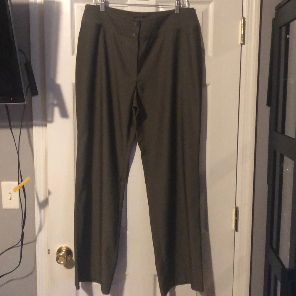 Jones New York women pants Sz 14